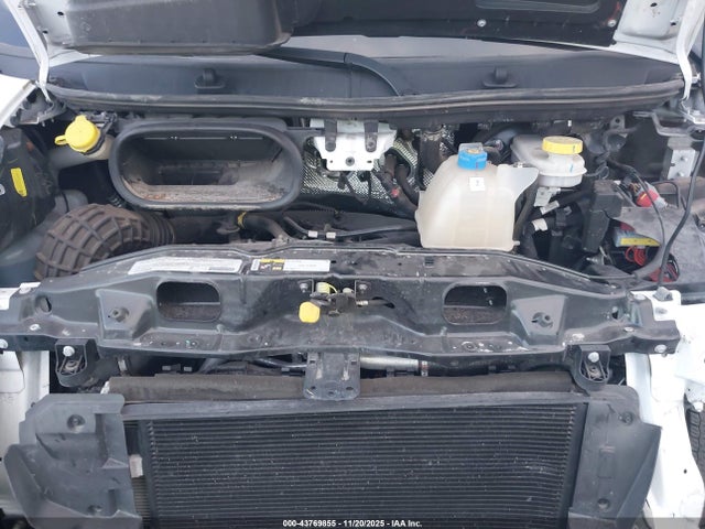 3C7WRVLG2NE130014 RAM Promaster 3500 Cutaway Low Roof