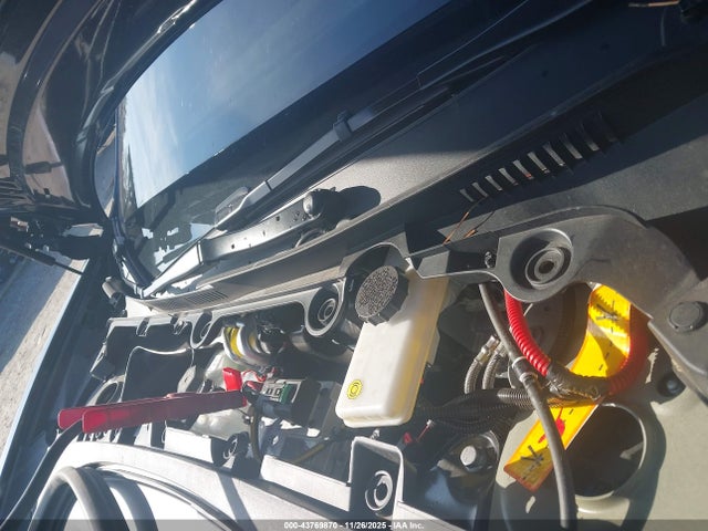 2024 TESLA MODEL 3 5YJ3E1EA8RF853203 Photo 9