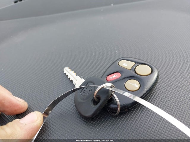 2005 CADILLAC CTS 1G6DP567750110651 Photo 10