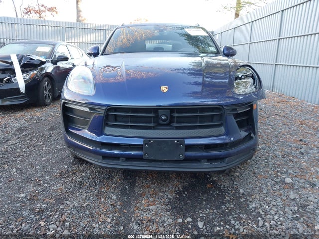 WP1AA2A59SLB00380 Porsche Macan T