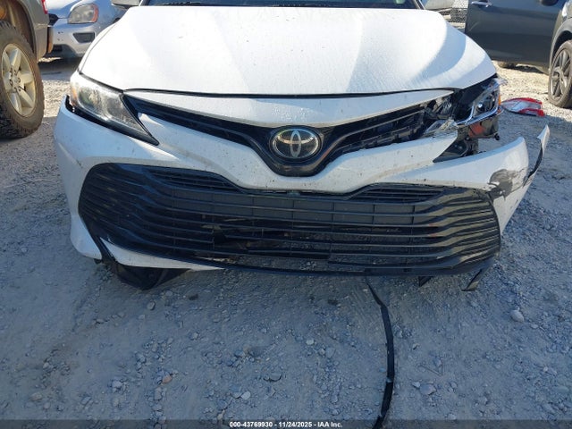 2020 TOYOTA CAMRY 4T1L11AK1LU385934 Photo 5