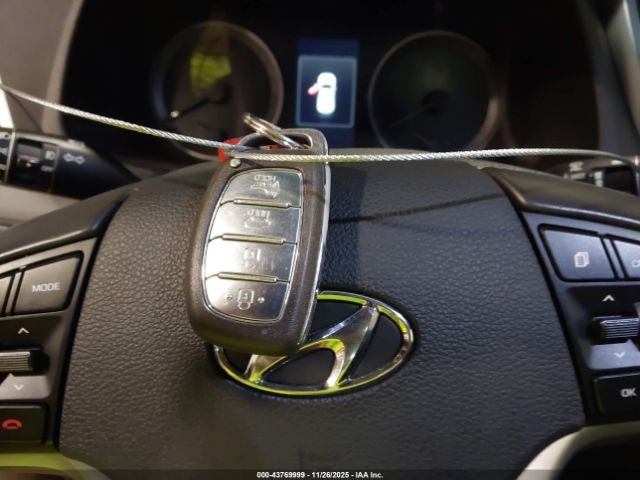 2016 HYUNDAI TUCSON KM8J3CA23GU035482 Photo 10