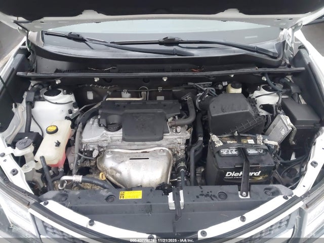 2014 Toyota Rav4 Xle მანქანა იყიდება აუქციონზე, vin: 2T3WFREVXEW122501, აუქციონის ნომერი: 43770026
