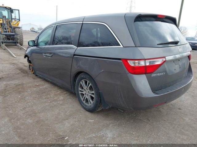 2012 HONDA ODYSSEY 5FNRL5H45CB011939 Photo 2