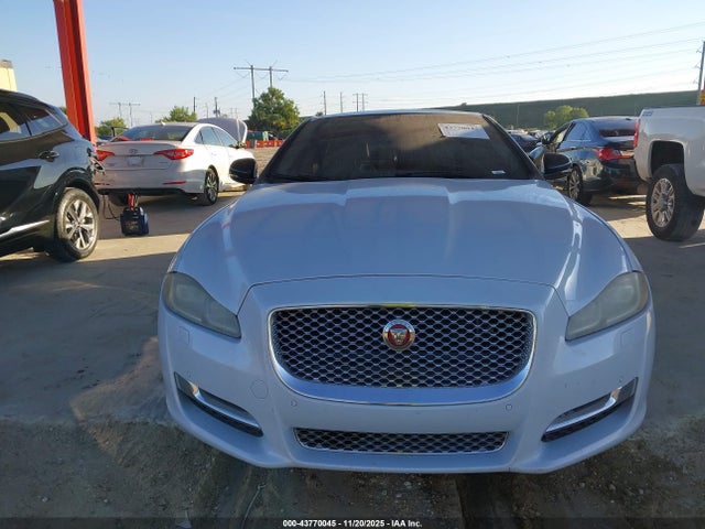 2016 JAGUAR XJ SAJWA2G79G8V92680 Photo 5