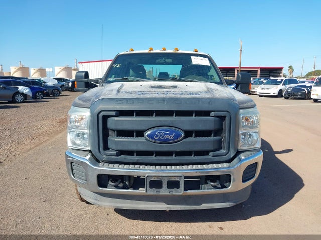 1FT8W3D68GED16521 Ford F-350 Xl