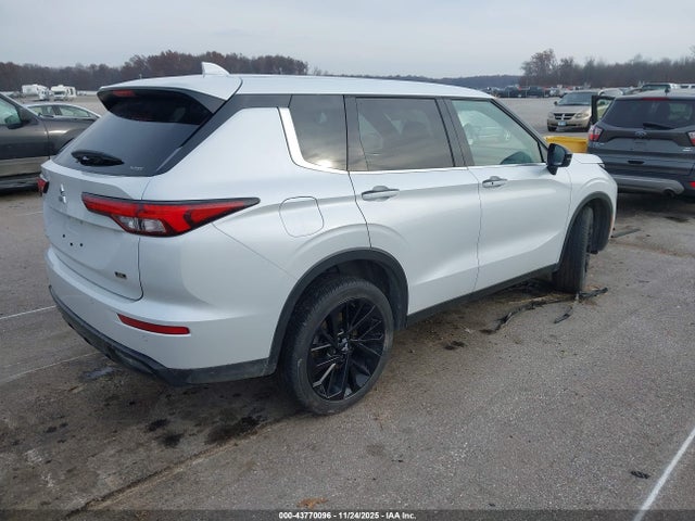 2024 MITSUBISHI OUTLANDER JA4J4VA83RZ065762 Photo 3