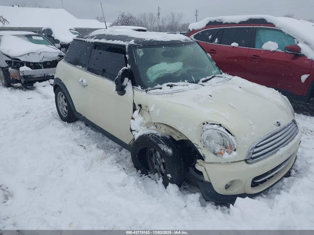 2012 MINI COOPER WMWSU3C59CT262136 Photo 0