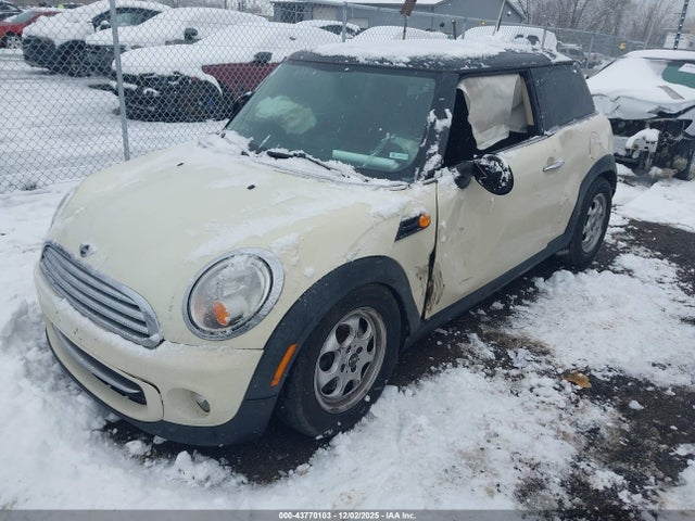 2012 MINI COOPER WMWSU3C59CT262136 Photo 1