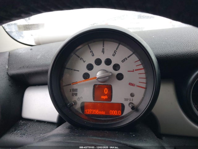 2012 MINI COOPER WMWSU3C59CT262136 Photo 6