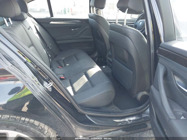 2016 BMW 528I WBA5A7C5XGG146102 Photo 7