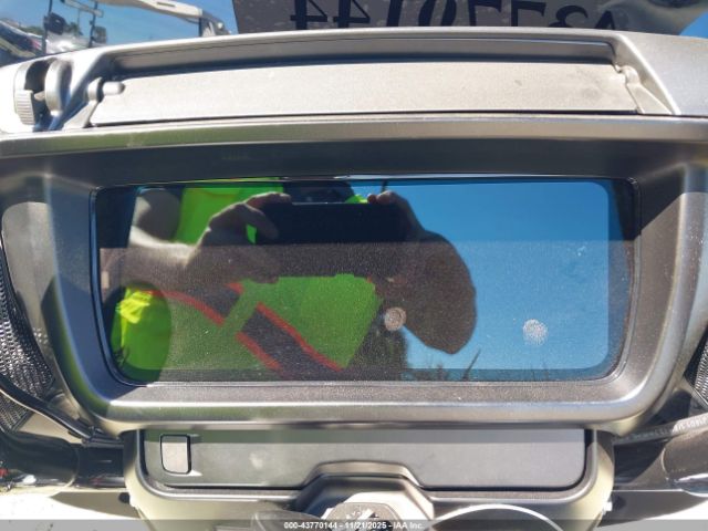 2024 HARLEY-DAVIDSON FLHX 1HD1KB712RB615402 Photo 6