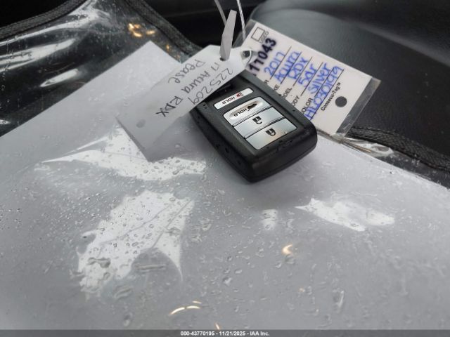 2017 ACURA RDX 5J8TB4H39HL030199 Photo 10