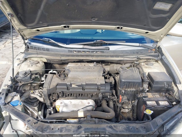 2008 HYUNDAI ELANTRA KMHDU46DX8U274667 Photo 9