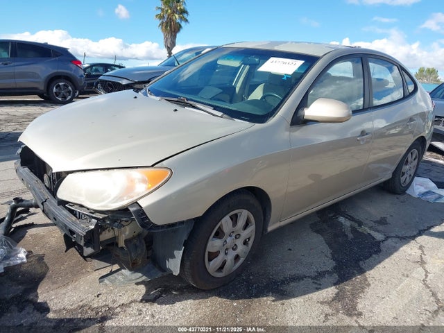 2008 HYUNDAI ELANTRA KMHDU46DX8U274667 Photo 1