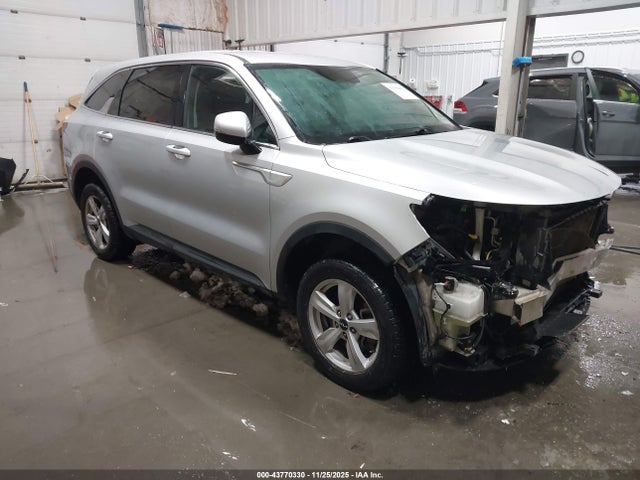 2022 Kia Sorento Lx მანქანა იყიდება აუქციონზე, vin: 5XYRGDLC5NG116523, აუქციონის ნომერი: 43770330