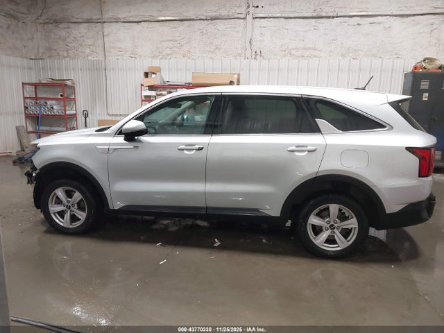 2022 Kia Sorento Lx მანქანა იყიდება აუქციონზე, vin: 5XYRGDLC5NG116523, აუქციონის ნომერი: 43770330