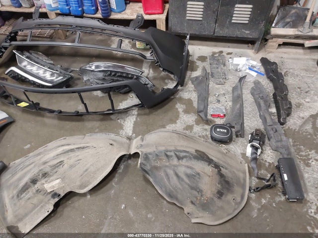 2022 Kia Sorento Lx მანქანა იყიდება აუქციონზე, vin: 5XYRGDLC5NG116523, აუქციონის ნომერი: 43770330