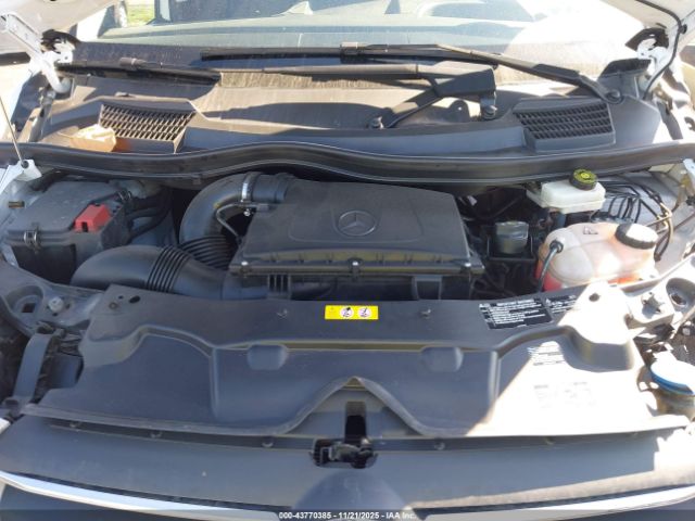 2023 MERCEDES-BENZ METRIS W1WV0FEY3P4311887 Photo 9