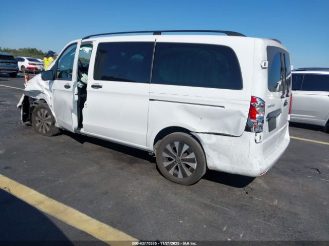 2023 MERCEDES-BENZ METRIS W1WV0FEY3P4311887 Photo 2