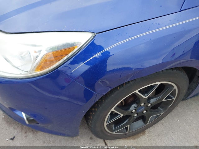 1FADP3K27EL108172 Ford FOCUS SE