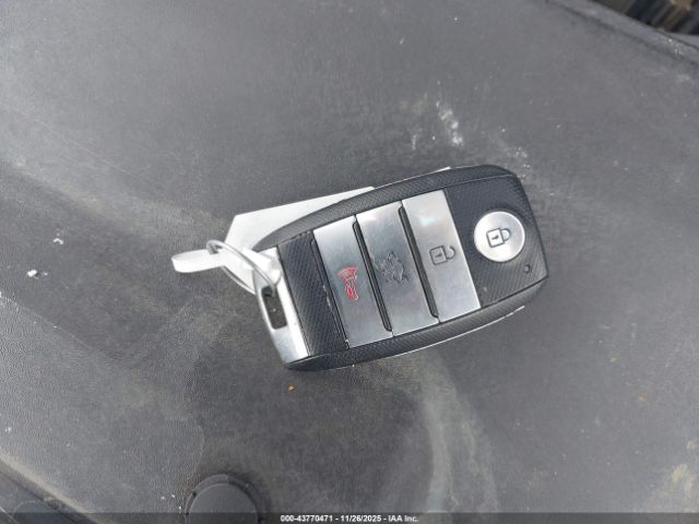 2016 KIA OPTIMA 5XXGU4L39GG029568 Photo 10