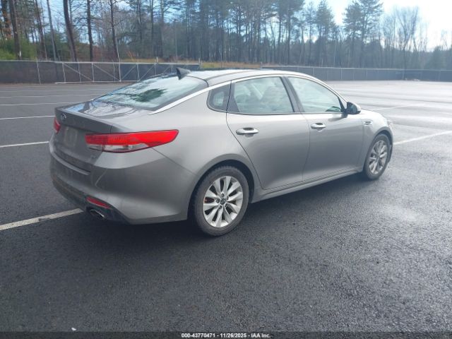 2016 KIA OPTIMA 5XXGU4L39GG029568 Photo 3