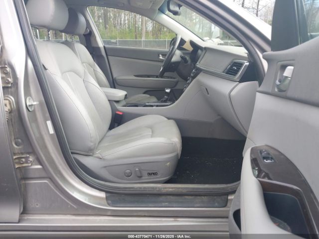 2016 KIA OPTIMA 5XXGU4L39GG029568 Photo 4