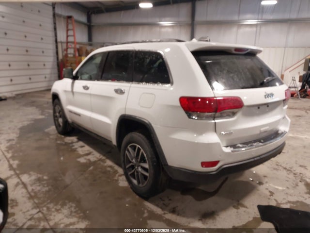 2019 JEEP GRAND CHEROKEE 1C4RJFBG7KC730460 Photo 2