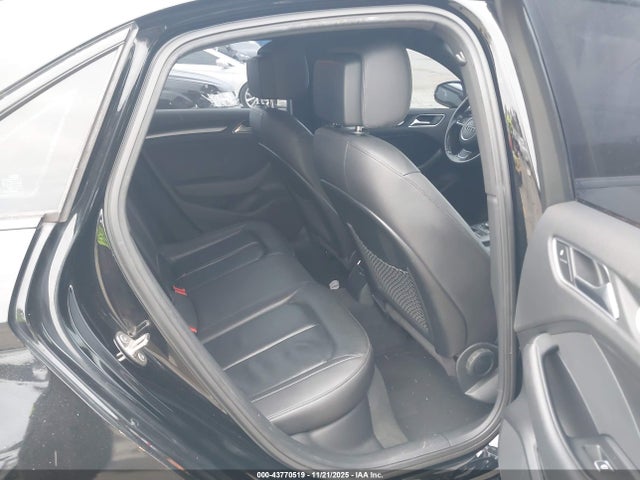 2016 AUDI A3 WAUA7GFF3G1106254 Photo 7