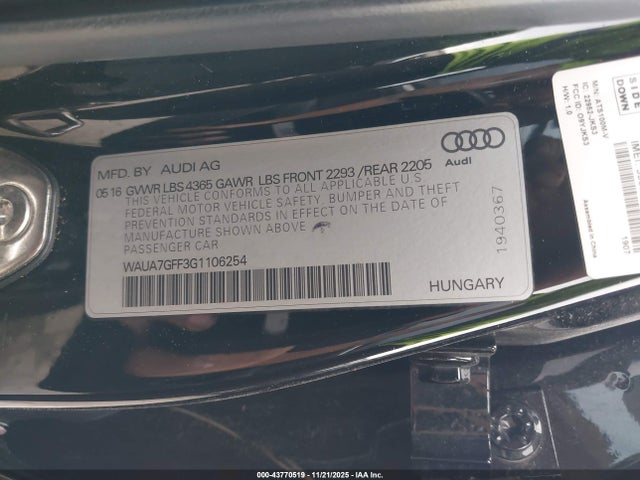 2016 AUDI A3 WAUA7GFF3G1106254 Photo 8
