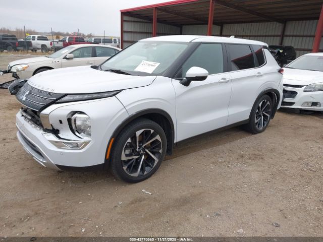 2023 MITSUBISHI OUTLANDER JA4J4UA84PZ055605 Photo 1