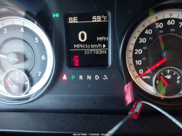 2015 RAM 1500 1C6RR6FG9FS565159 Photo 6