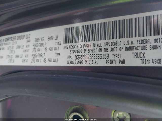 2015 RAM 1500 1C6RR6FG9FS565159 Photo 8