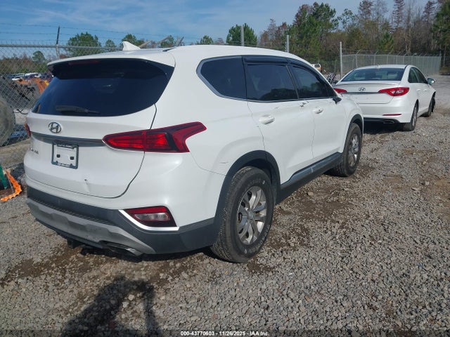 5NMS33AD8LH212717 Hyundai Santa Fe Sel
