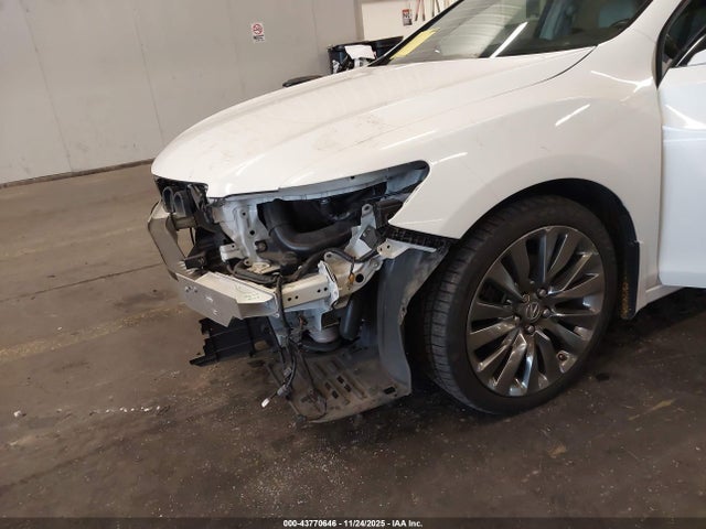 2016 ACURA RLX JH4KC1F97GC001052 Photo 5