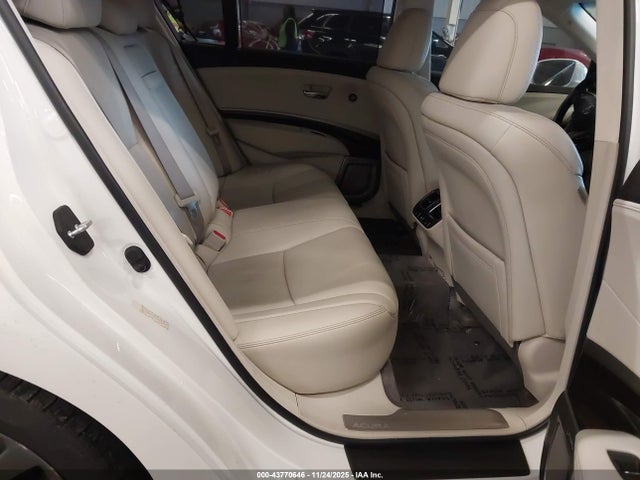 2016 ACURA RLX JH4KC1F97GC001052 Photo 7