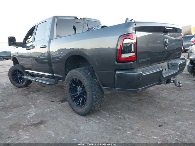 43770669 :رقم المزاد ، 3C6UR5FL6PG517418 vin ، 2023 Ram 2500 Laramie  4x4 6'4 Box مزاد بيع