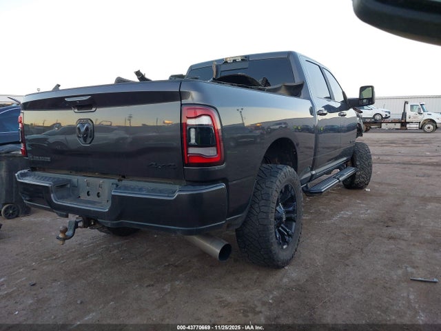 43770669 :رقم المزاد ، 3C6UR5FL6PG517418 vin ، 2023 Ram 2500 Laramie  4x4 6'4 Box مزاد بيع