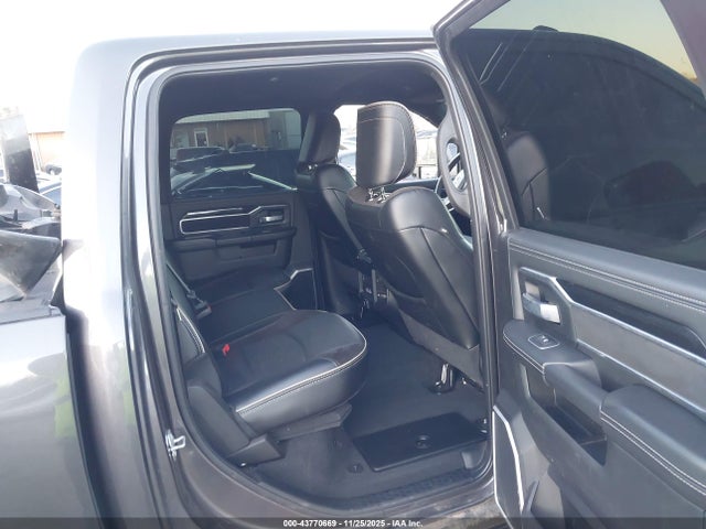 43770669 :رقم المزاد ، 3C6UR5FL6PG517418 vin ، 2023 Ram 2500 Laramie  4x4 6'4 Box مزاد بيع
