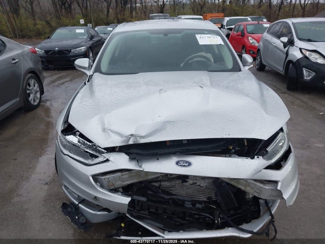 2017 Ford Fusion Titanium მანქანა იყიდება აუქციონზე, vin: 3FA6P0K96HR170060, აუქციონის ნომერი: 43770717