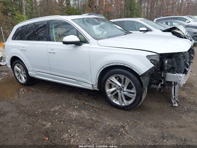 2021 AUDI Q7 WA1VXAF74MD035712 Photo 0