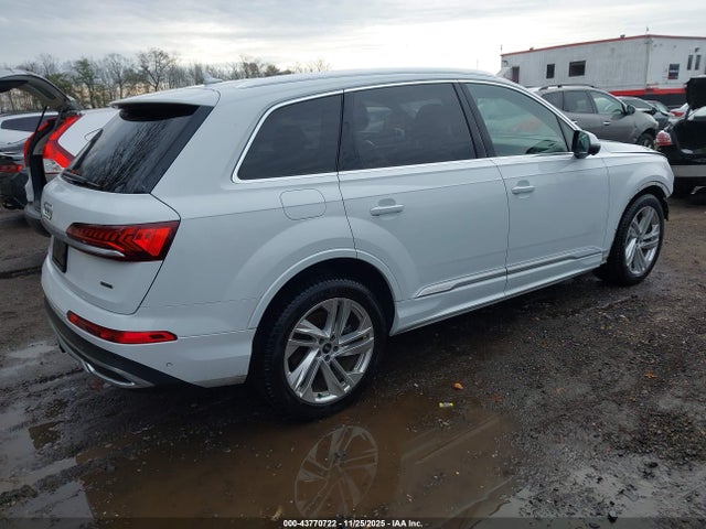 2021 AUDI Q7 WA1VXAF74MD035712 Photo 3