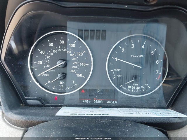 2018 BMW X1 WBXHT3C39J5K32427 Photo 6