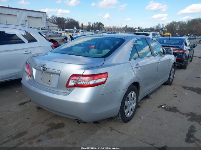 2011 Toyota Camry Le მანქანა იყიდება აუქციონზე, vin: 4T1BF3EK5BU775761, აუქციონის ნომერი: 43770759