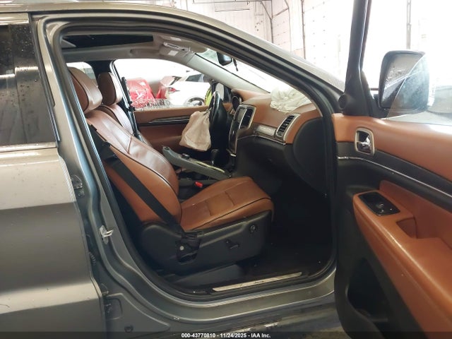 2011 JEEP GRAND CHEROKEE 1J4RR6GT6BC719989 Photo 4