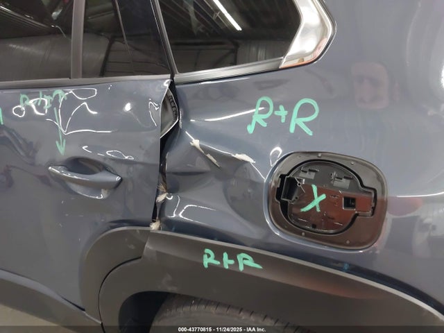 43770815 :رقم المزاد ، 7MMVAADW6SN124237 vin ، 2025 Mazda Cx-50 Hybrid Premium Package مزاد بيع