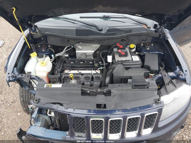 2016 Jeep Compass Sport მანქანა იყიდება აუქციონზე, vin: 1C4NJCBA0GD611661, აუქციონის ნომერი: 43770842