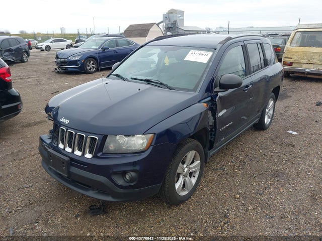 2016 Jeep Compass Sport მანქანა იყიდება აუქციონზე, vin: 1C4NJCBA0GD611661, აუქციონის ნომერი: 43770842