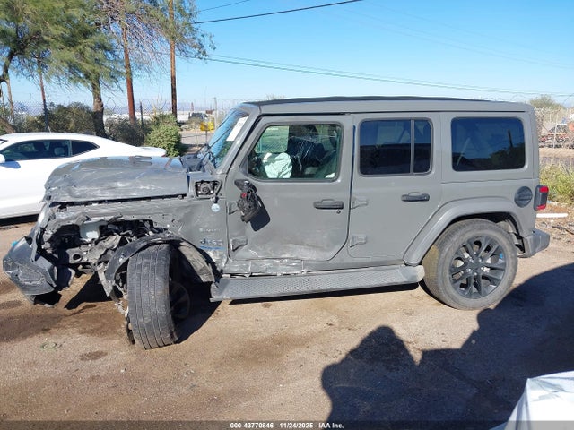 1C4JJXP65PW652561 Jeep Wrangler 4xe Sahara 4x4